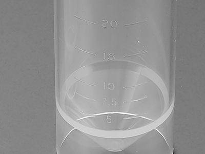 管體表面刻度清晰，方便觀察，準(zhǔn)確度±2%