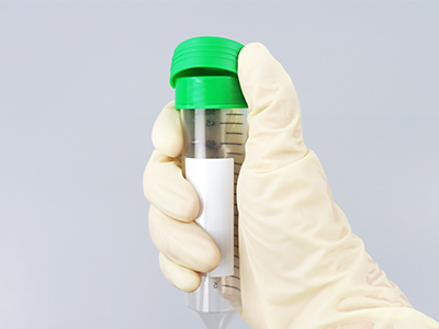 易翻蓋，方便單手操作