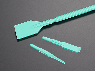 獨(dú)特的雙功能設(shè)計(jì)，另一端配備“刮刀型”結(jié)構(gòu)提供無(wú)死角處理