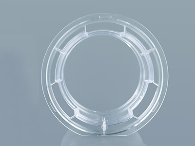 聚對(duì)苯二甲酸乙二醇酯（PET）透光性良好，使用顯微鏡易觀察