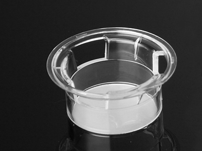 聚碳酸酯（PC）膜具有更強(qiáng)的細(xì)胞粘附性，孔密度更高，能完成更多跨膜物質(zhì)交換